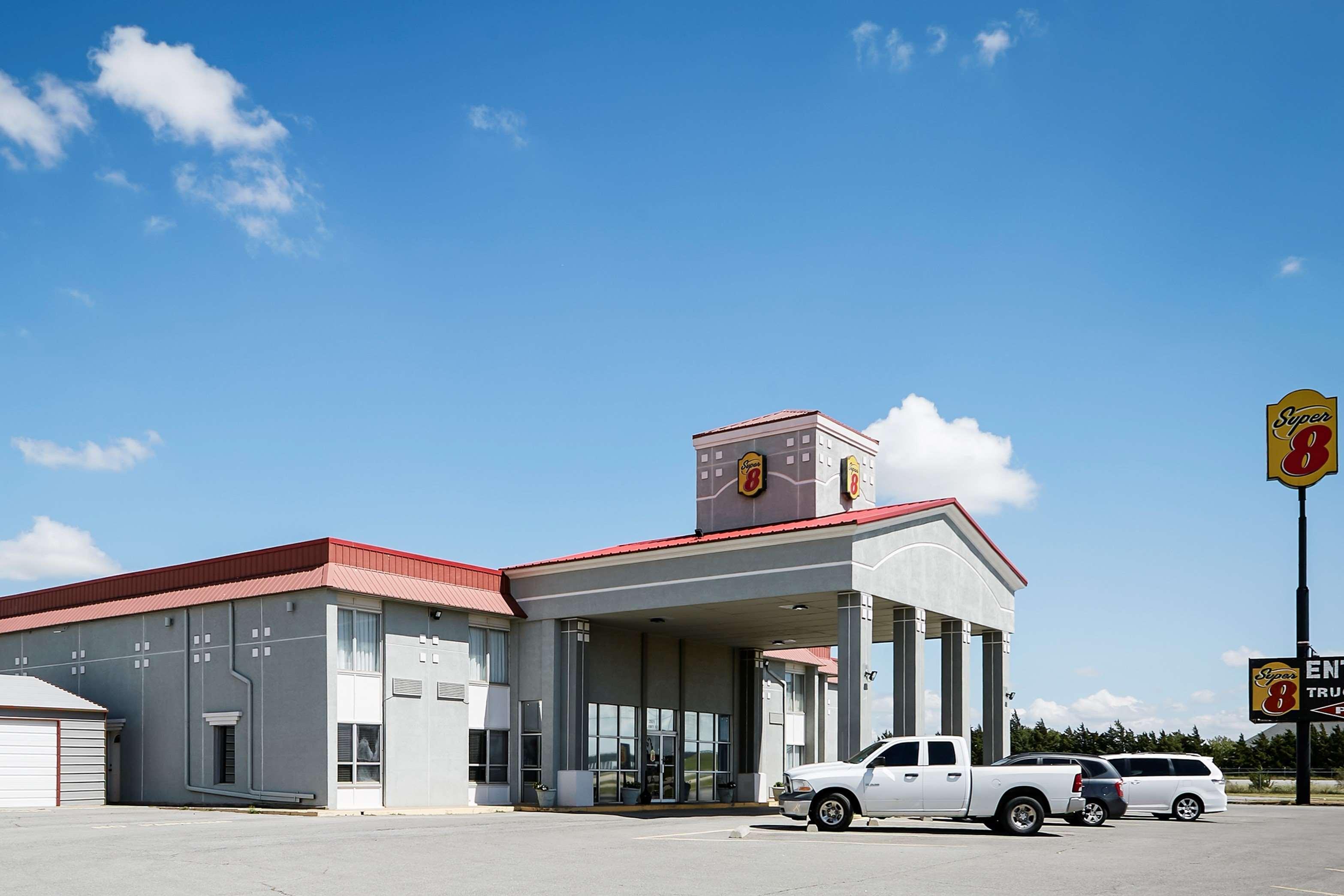 Super 8 By Wyndham Elk City Exterior foto